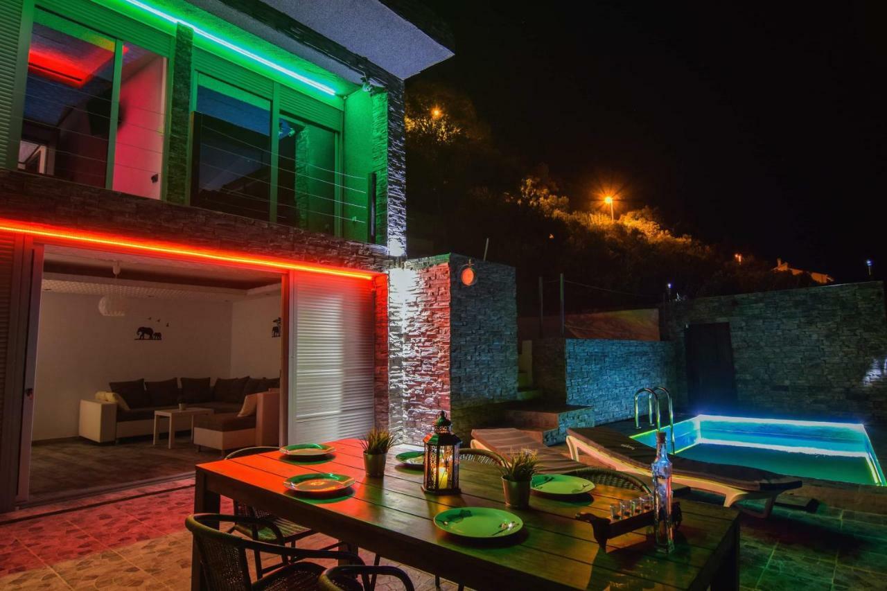 Villa Iva Писак Екстериор снимка
